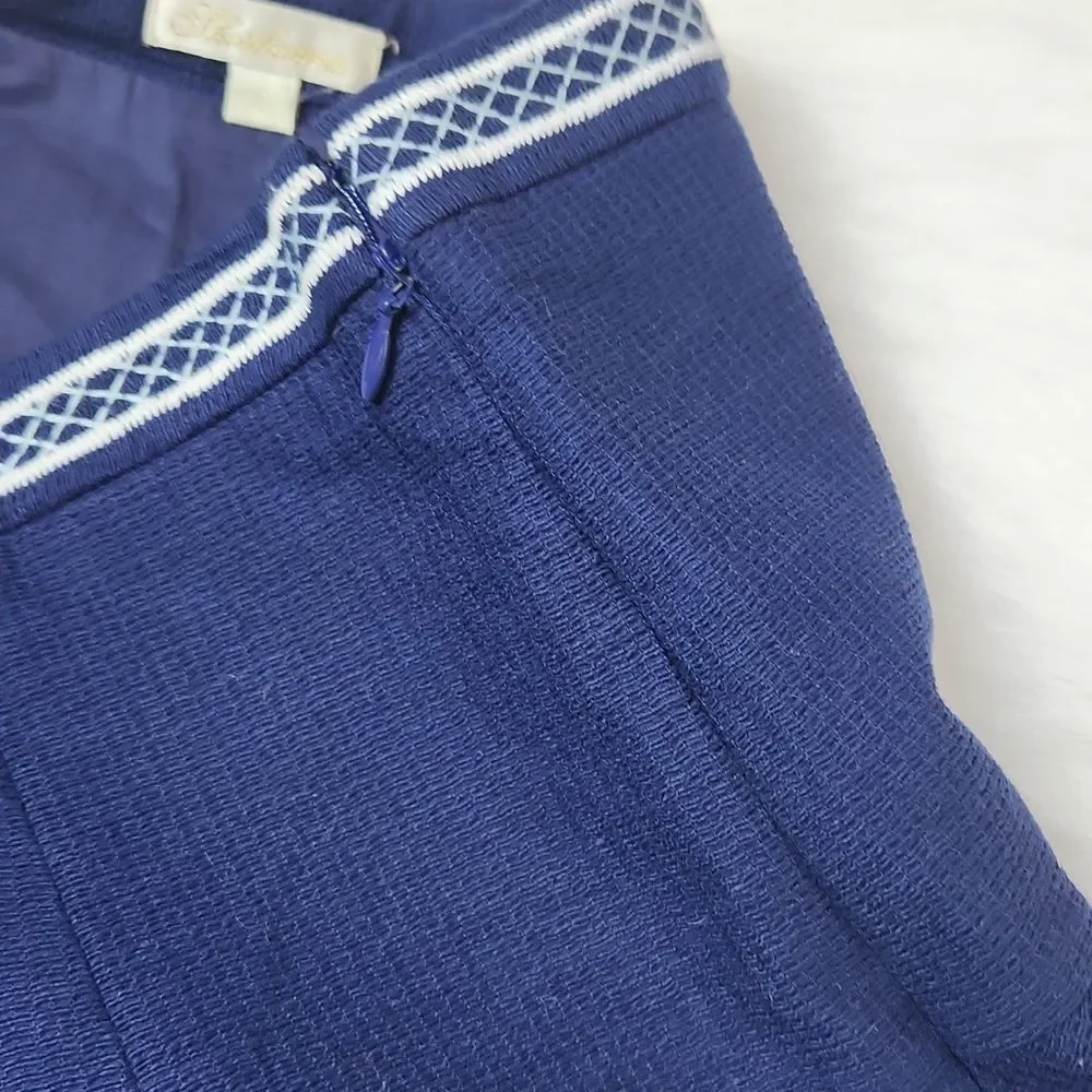 Shoshanna Navy A-line mini skirt  embroidered hem‎ size 2